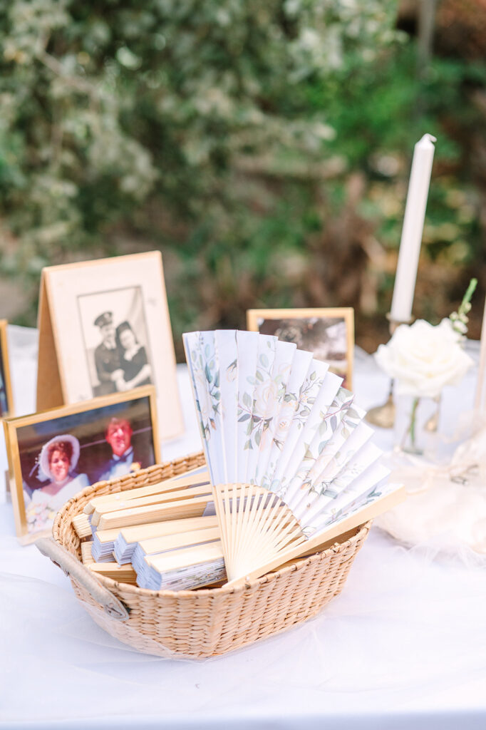 fan for wedding guests